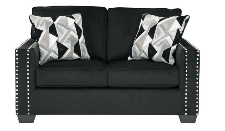 Love Seat Gleston in Black Onyx Polyester w Toss Pillows
