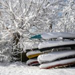 can wood furniture be stored in the cold